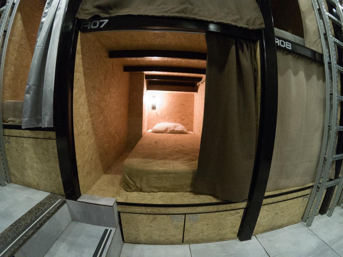Eco Box Hostel Флоріанополіс Екстер'єр фото